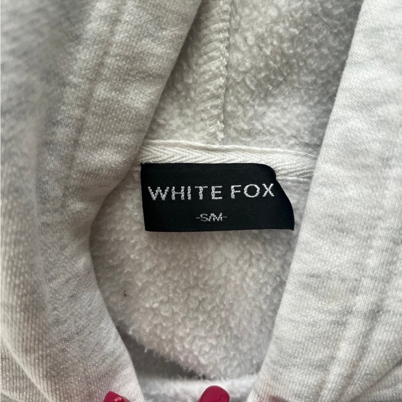 White Fox Hoodie - Picture 4 of 4